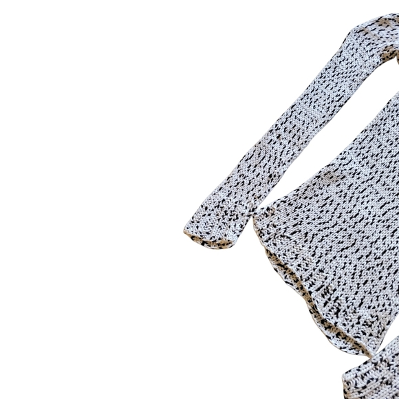 A.L.C Elegant White and Black Women's Top - Picture 6 of 9